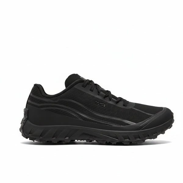 norda -002 - Stealth Black