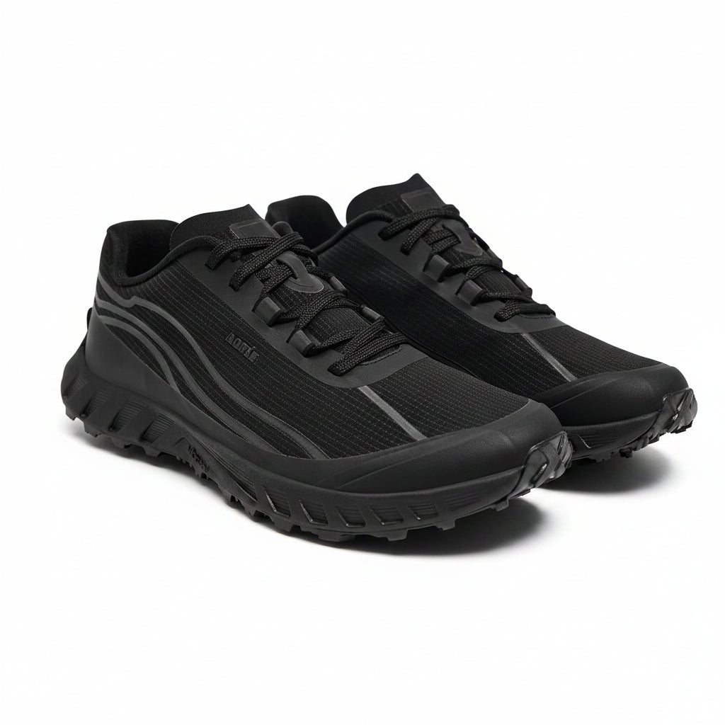 norda -002 - Stealth Black