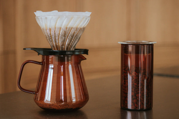 Hario - Colors Glass Coffee and Tea Server - 600mL - Amber