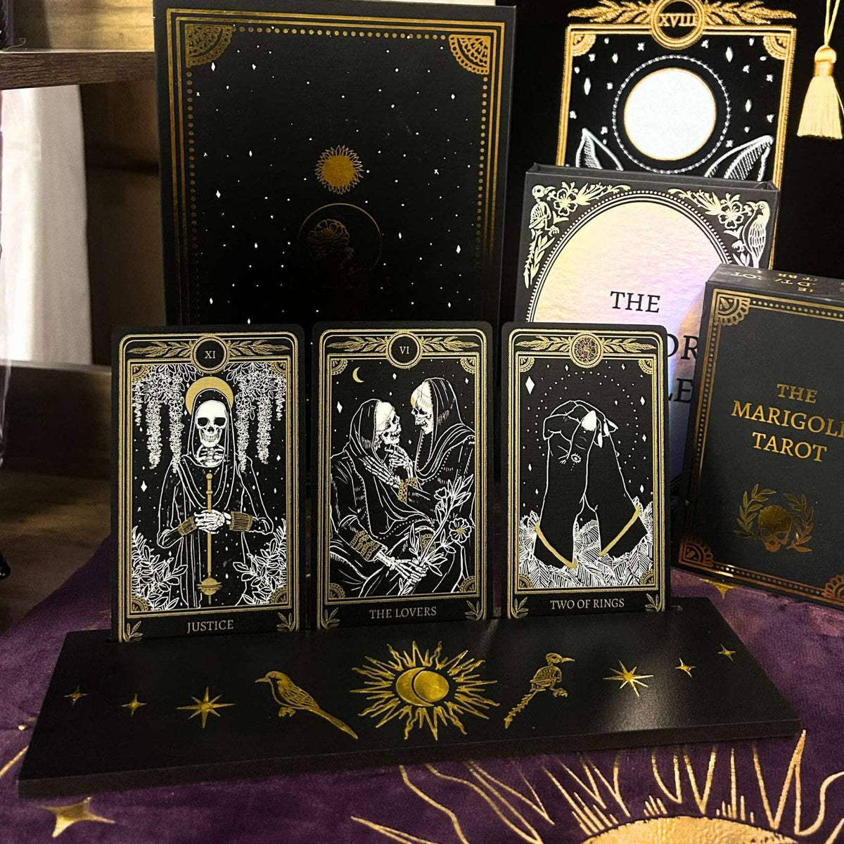 Solstice Tarot/Oracle Card Stand Set