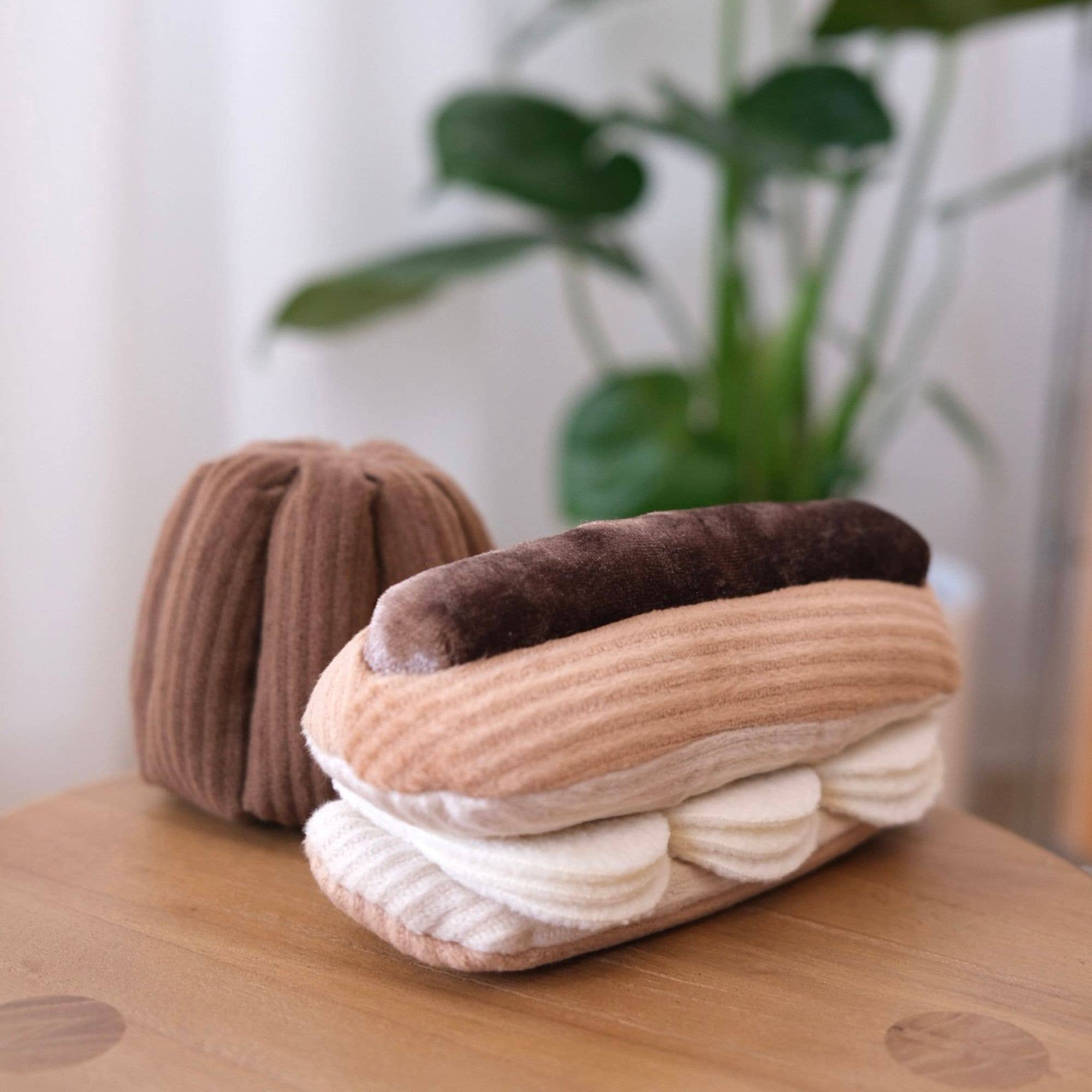 Lambwolf Collective - Enrichment Snuffle Dog Toy - Eclair