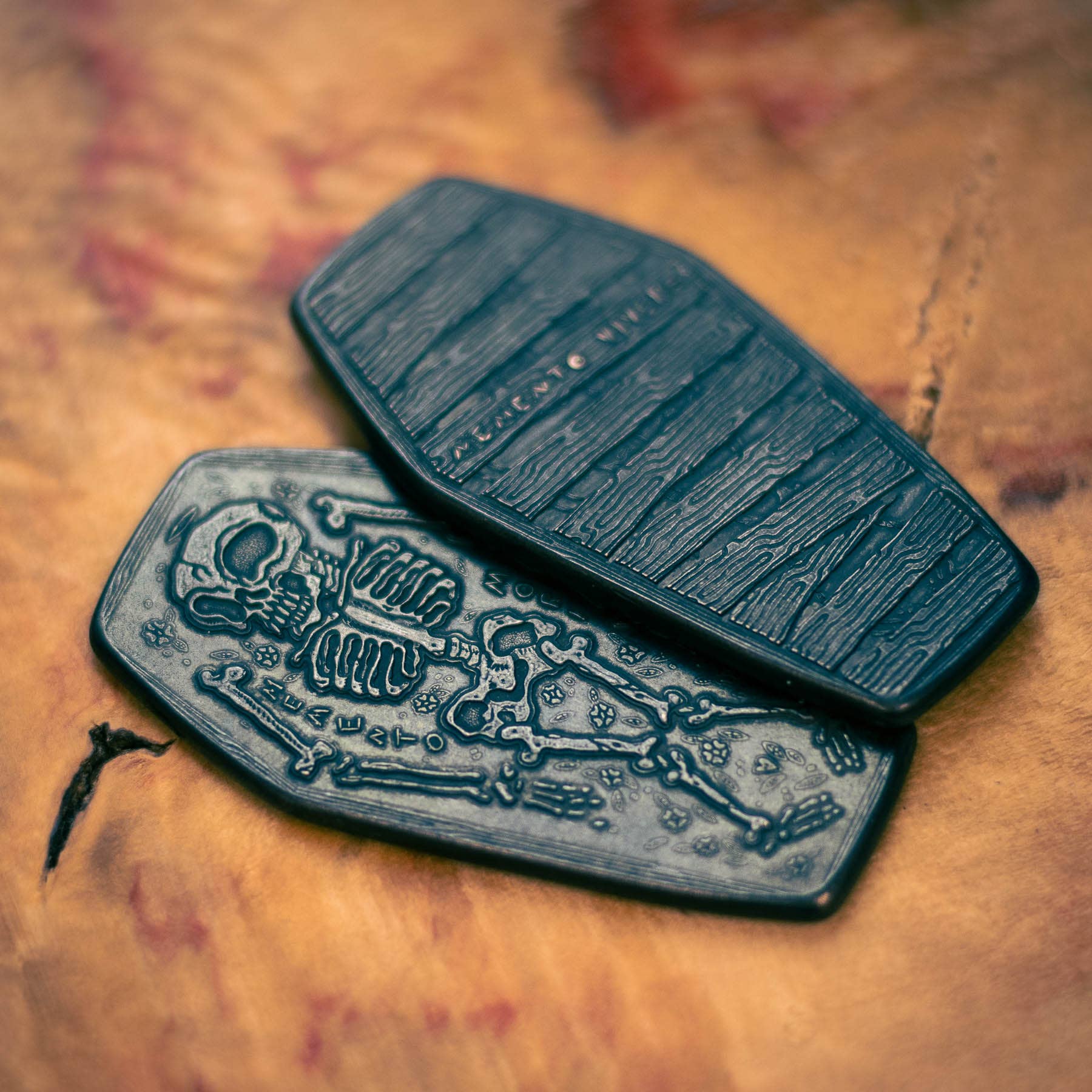 Shire Post Mint - Coffin Memento Mori Memento Vivere in Blackened Copper