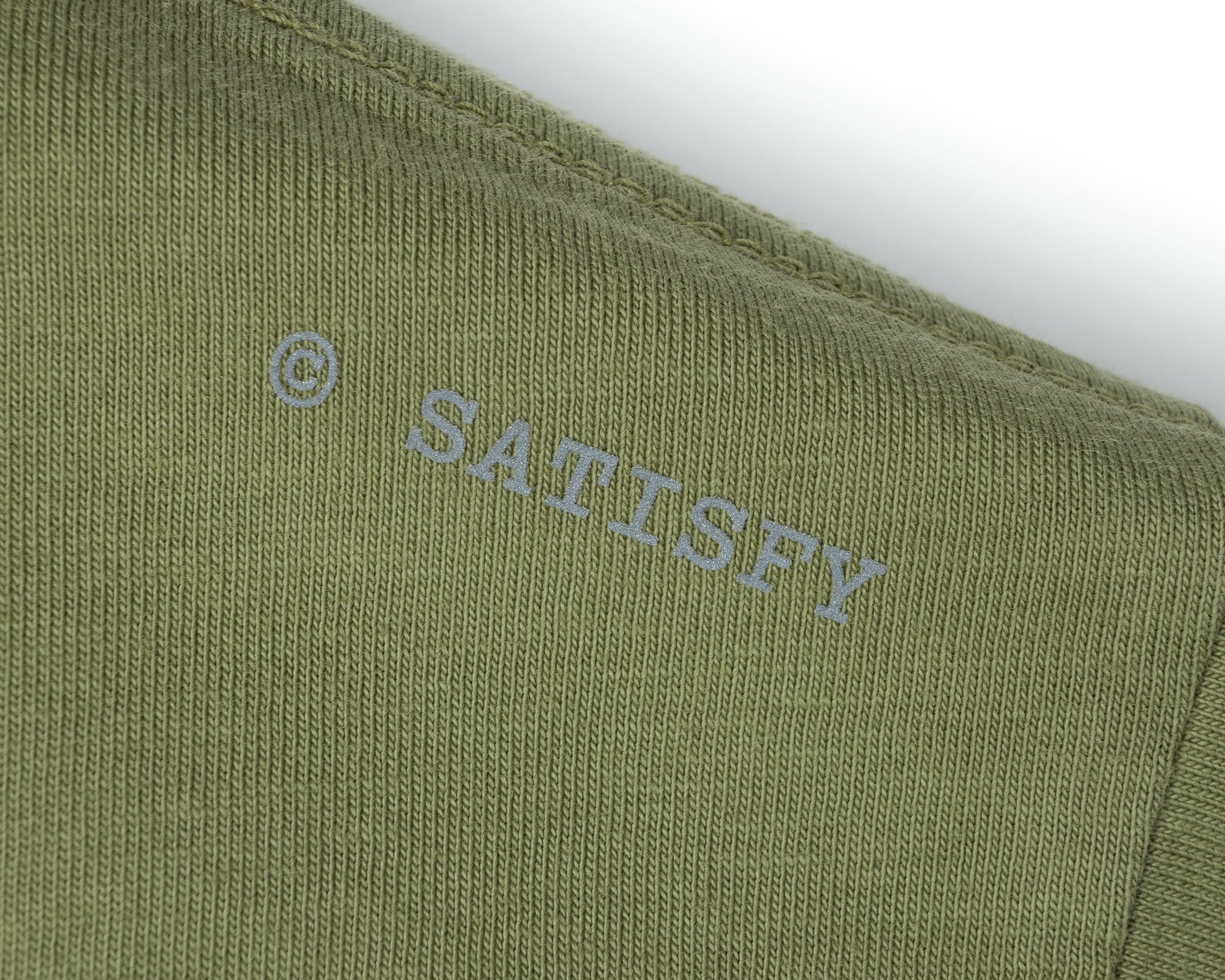 SATISFY - MothTech T-shirt - Aged Mosstone