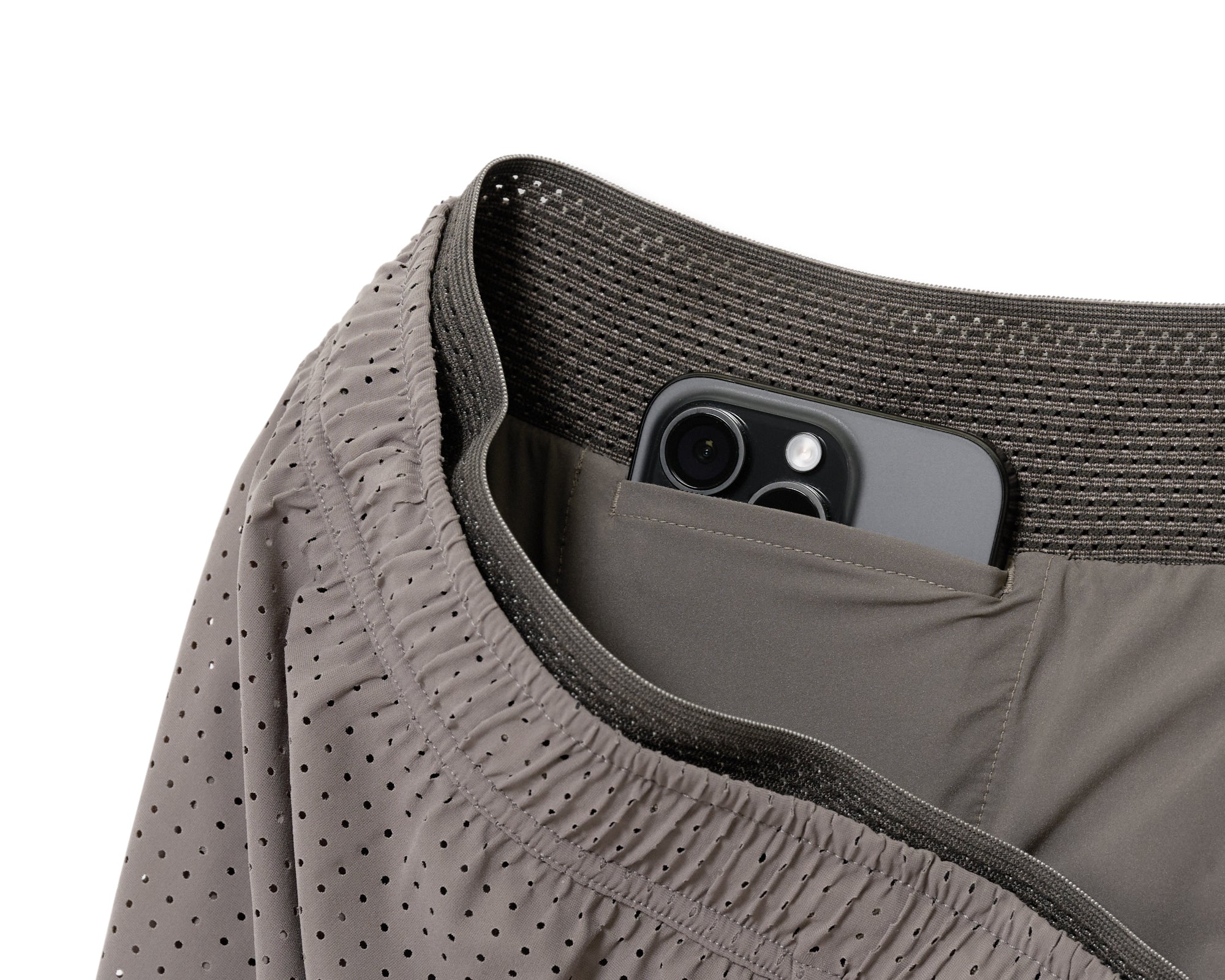 SATISFY - Space-O 2.5 Distance Shorts - Taupe