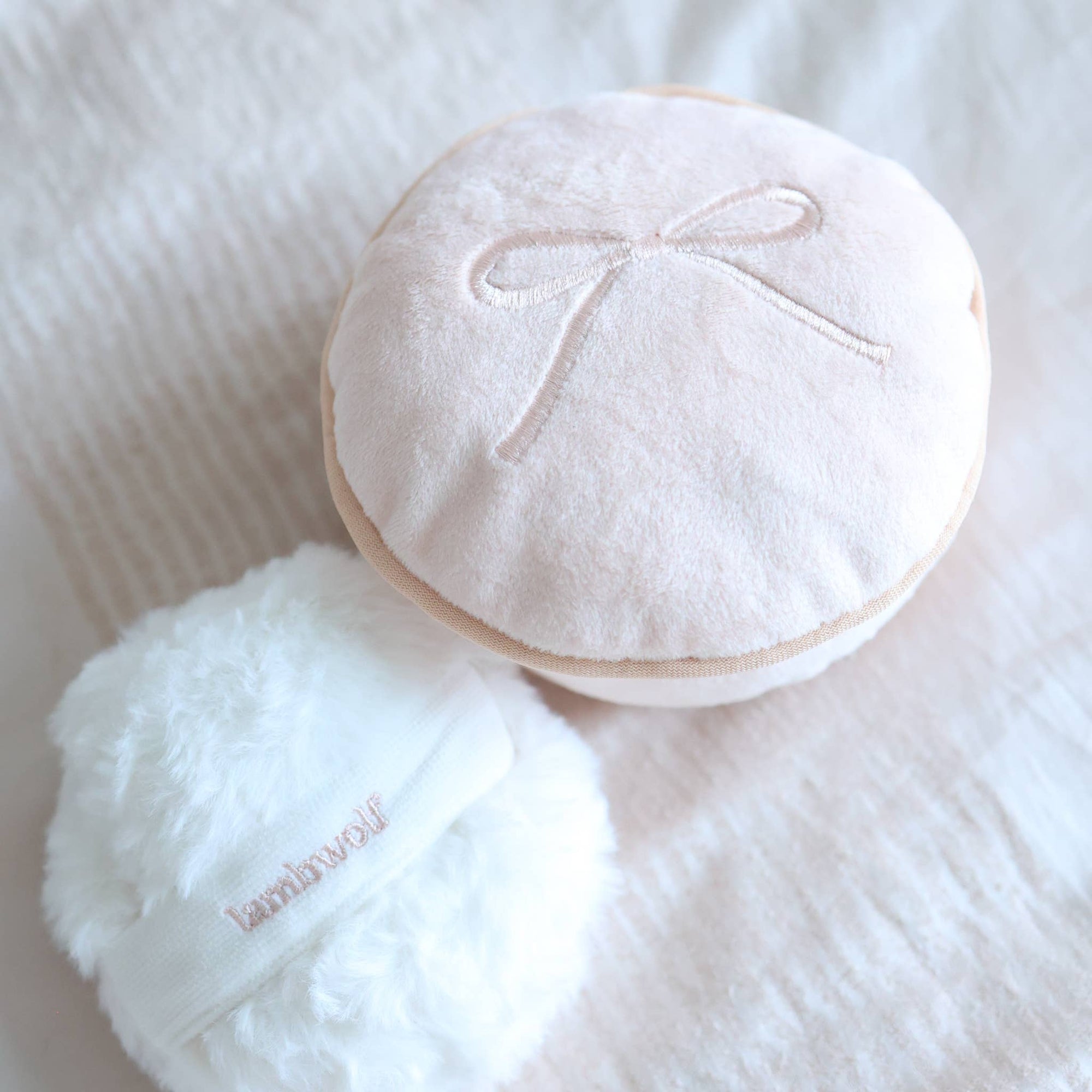 Lambwolf Collective - BLUSH // ENRICHMENT DOG TOY // SNUFFLE