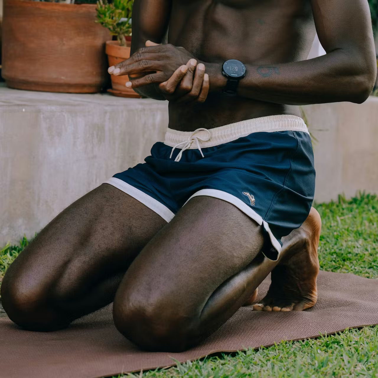 Tracksmith - Van Cortlandt Grand Shorts - Navy/Ivory