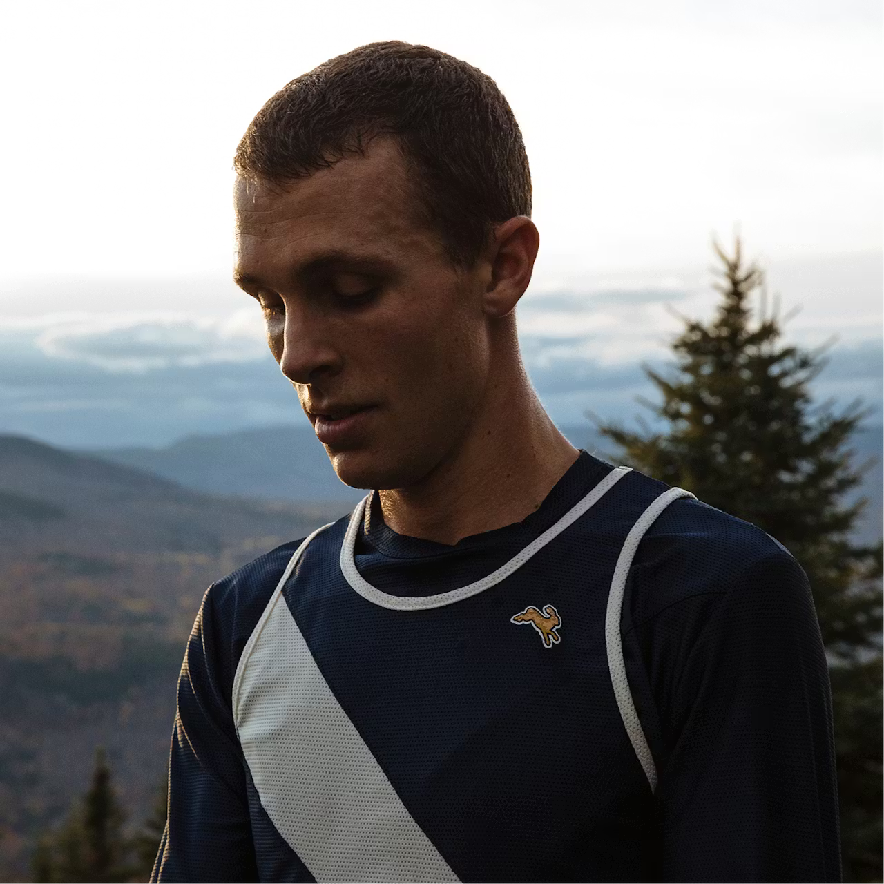 Tracksmith - Van Cortlandt Singlet - Navy/Ivory