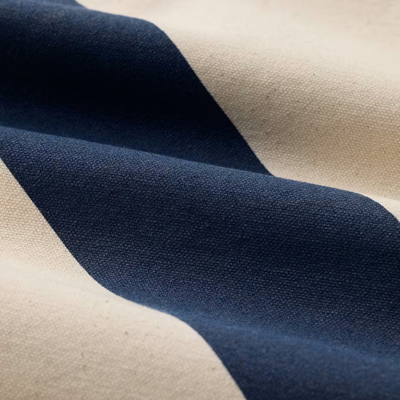 Tracksmith - Market Tote - Ivory/Navy