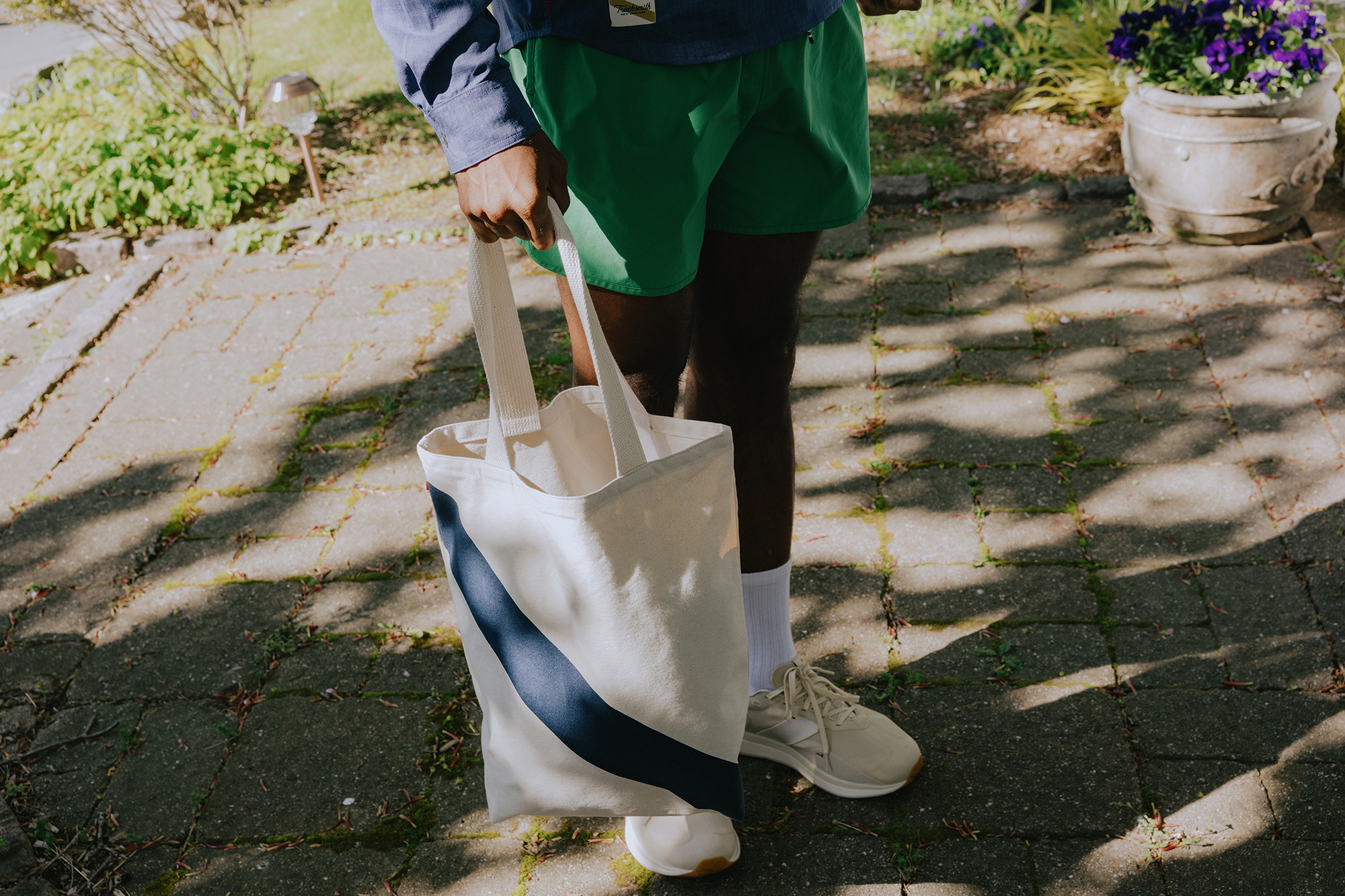 Tracksmith - Market Tote - Ivory/Navy