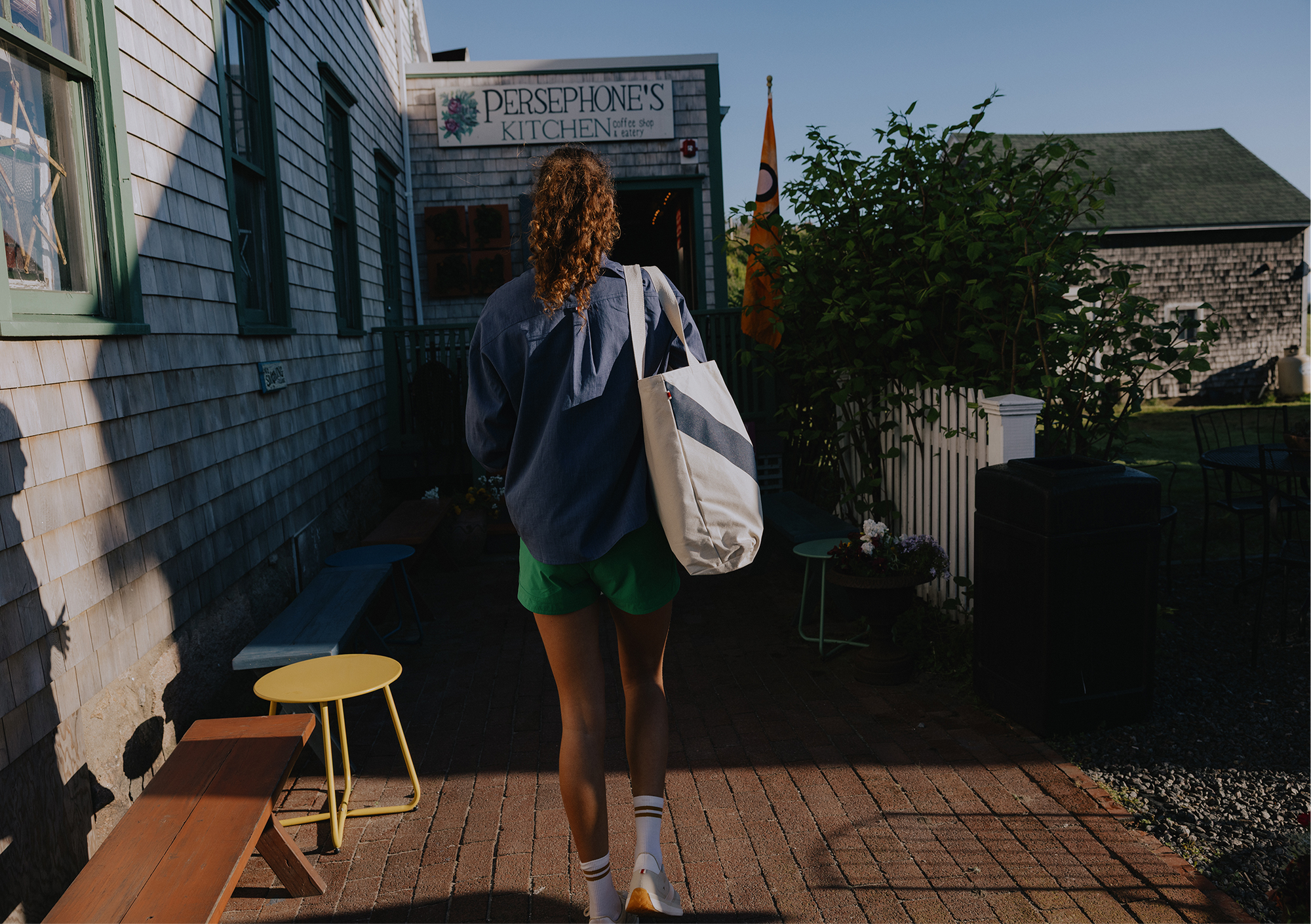Tracksmith - Market Tote - Ivory/Navy