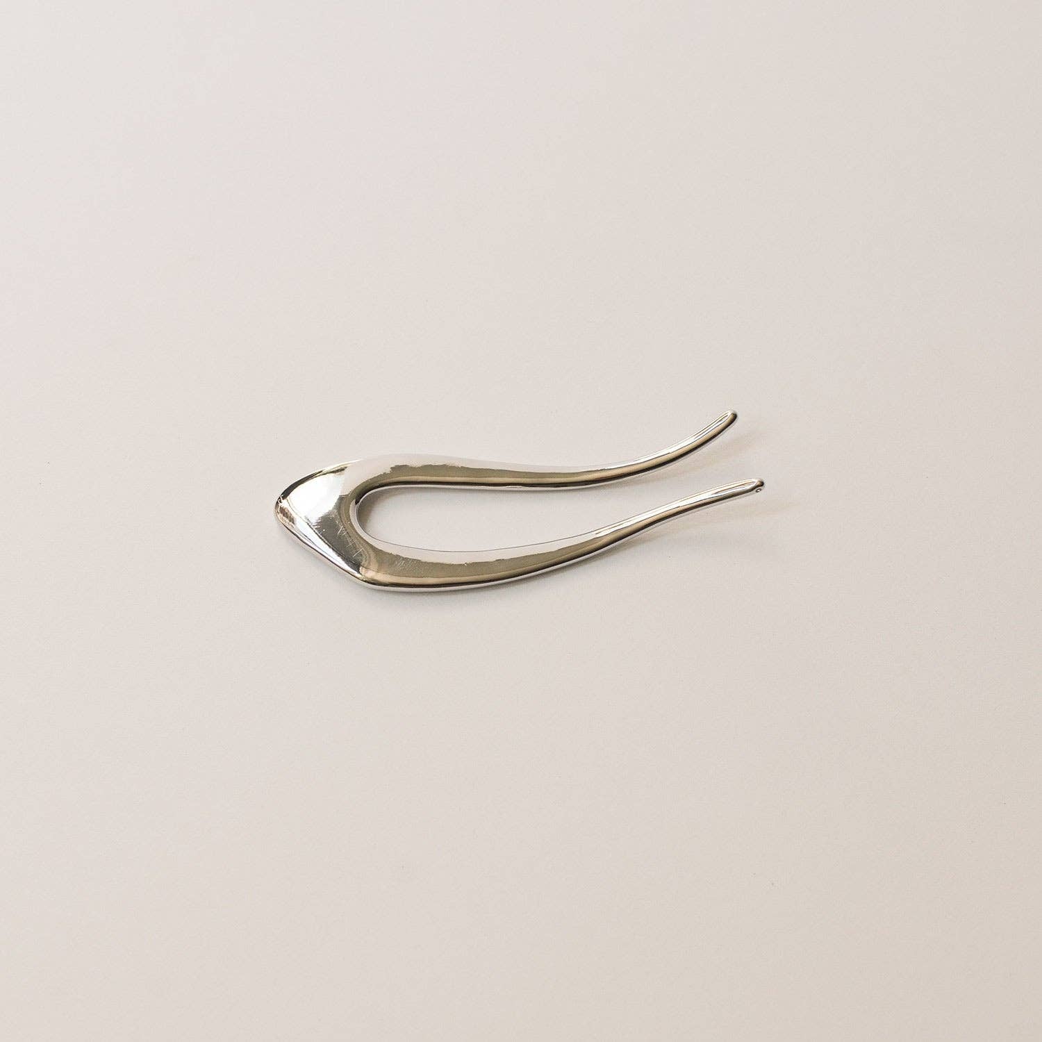 nar'sha - Short U-Shaped Metal Hair Stick - Silver
