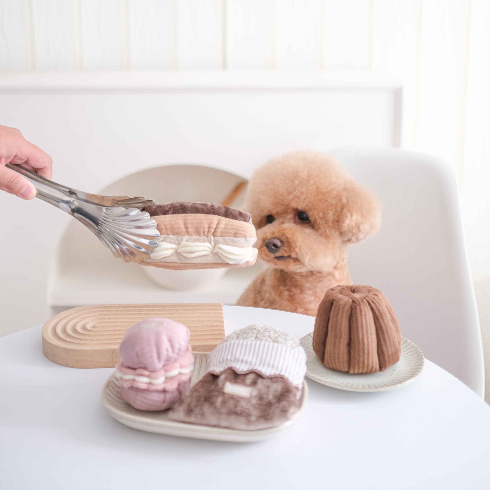 Lambwolf Collective - Enrichment Snuffle Dog Toy - Eclair