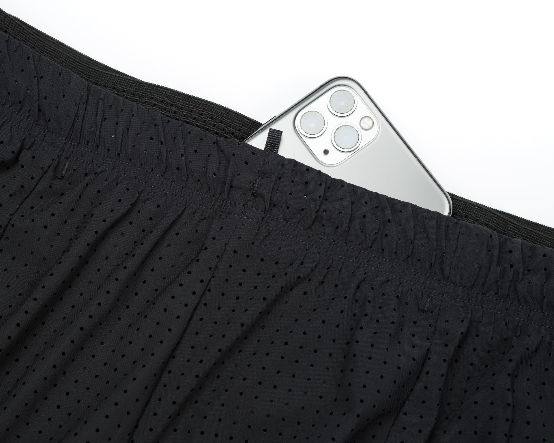 SATISFY - Space‑O™ 2.5" Shorts - Women's - Black