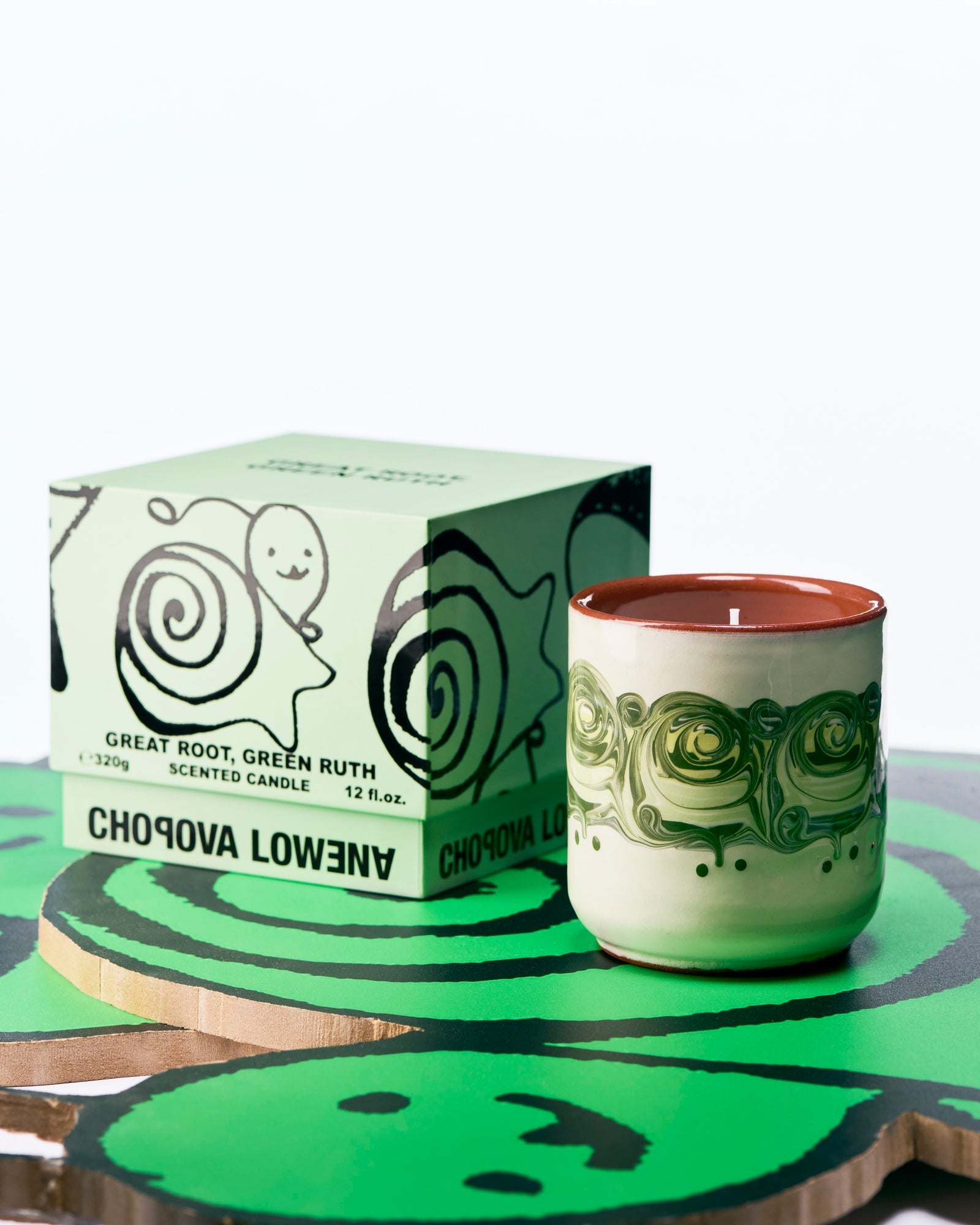 Chopova Lowena - Great Root, Green Ruth Candle