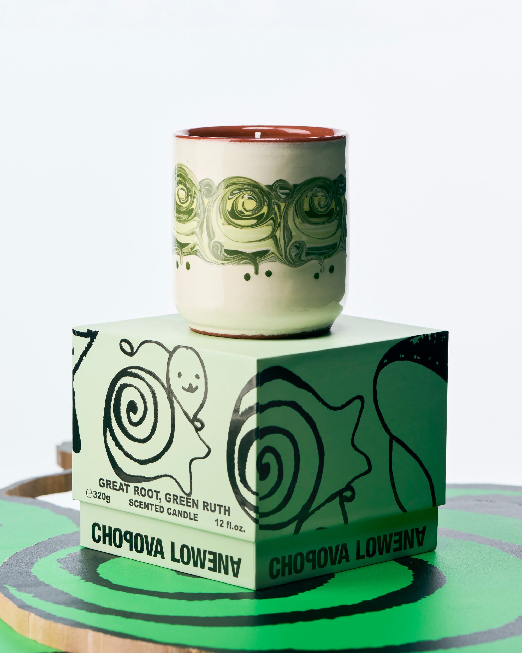 Chopova Lowena - Great Root, Green Ruth Candle