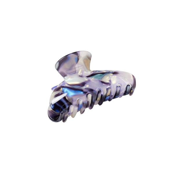 CHUNKS - Baby Dolly Claw in Milk Jelly