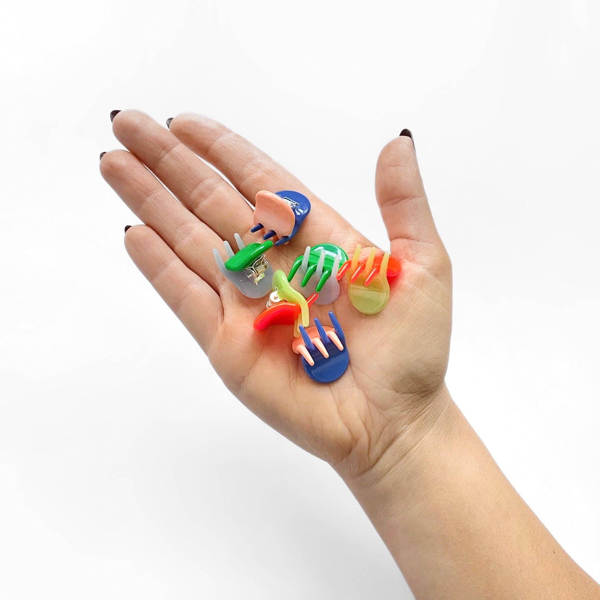 CHUNKS - Micro Claws - Play