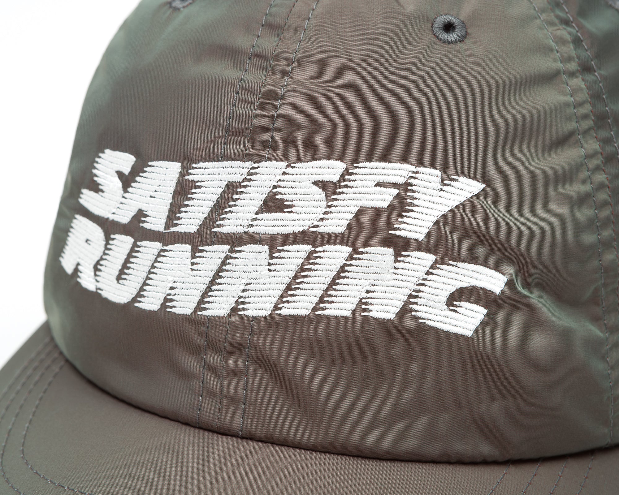 SATISFY - FliteSilk Running Cap - Khaki