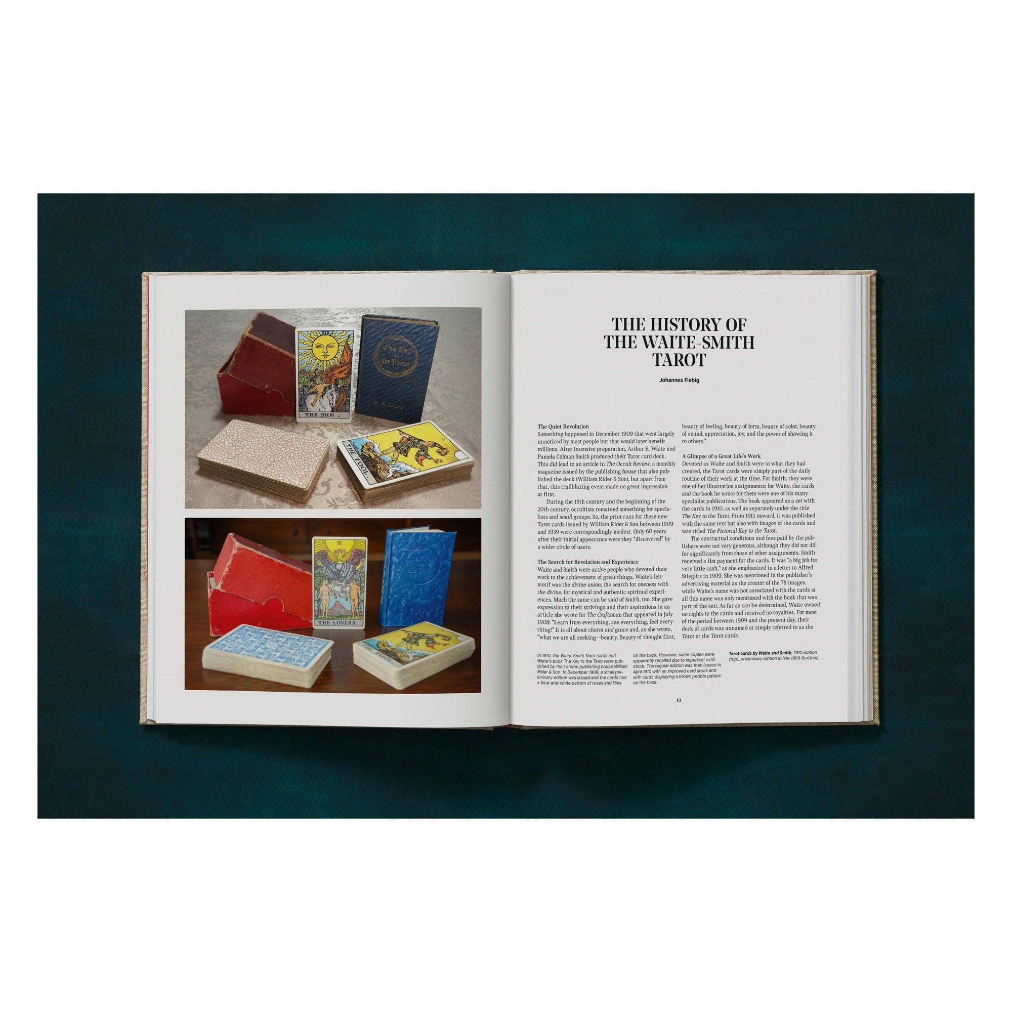 The Tarot of A. E. Waite and P. Colman Smith (English)