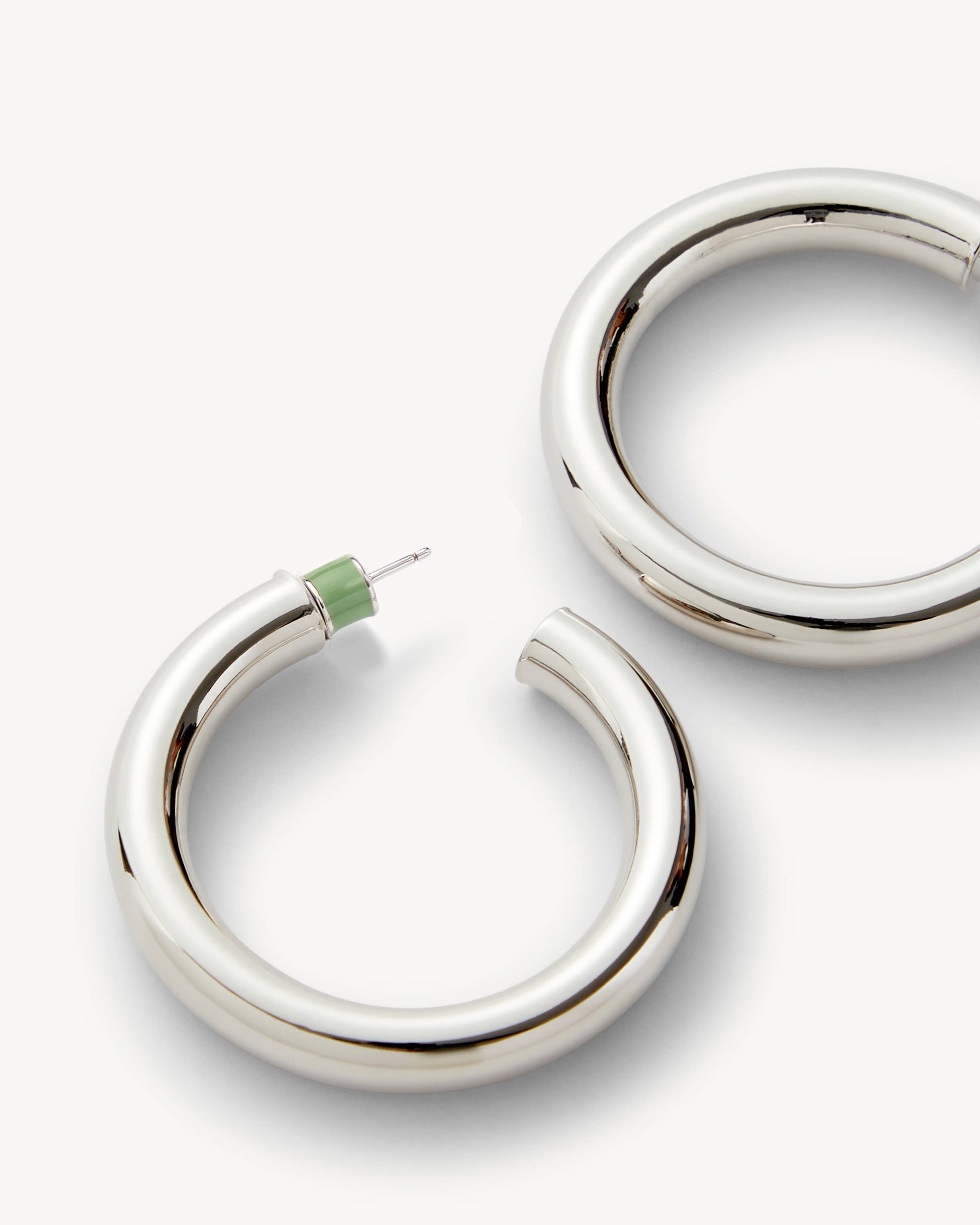 MACHETE - 1.5" Perfect Hoops -  Silver