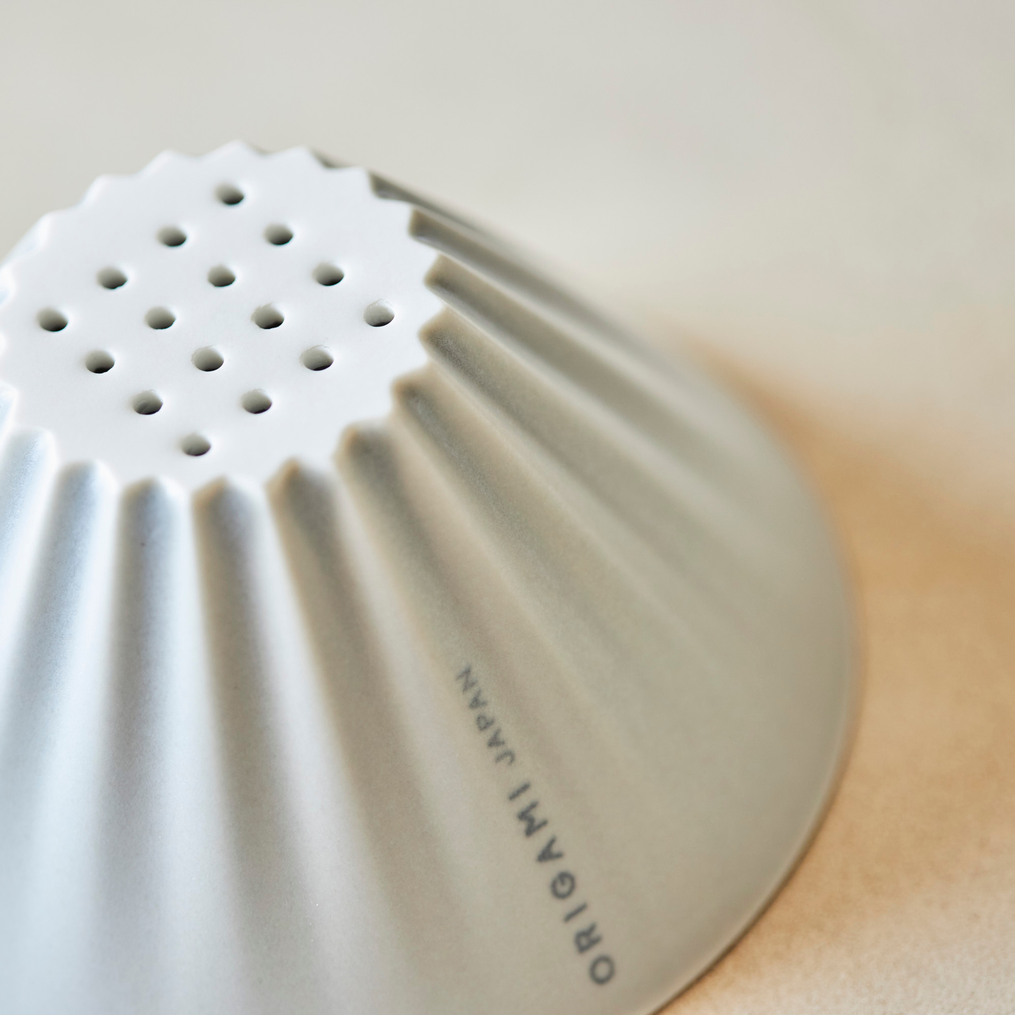 Origami - Tea Dripper - Matte Gray