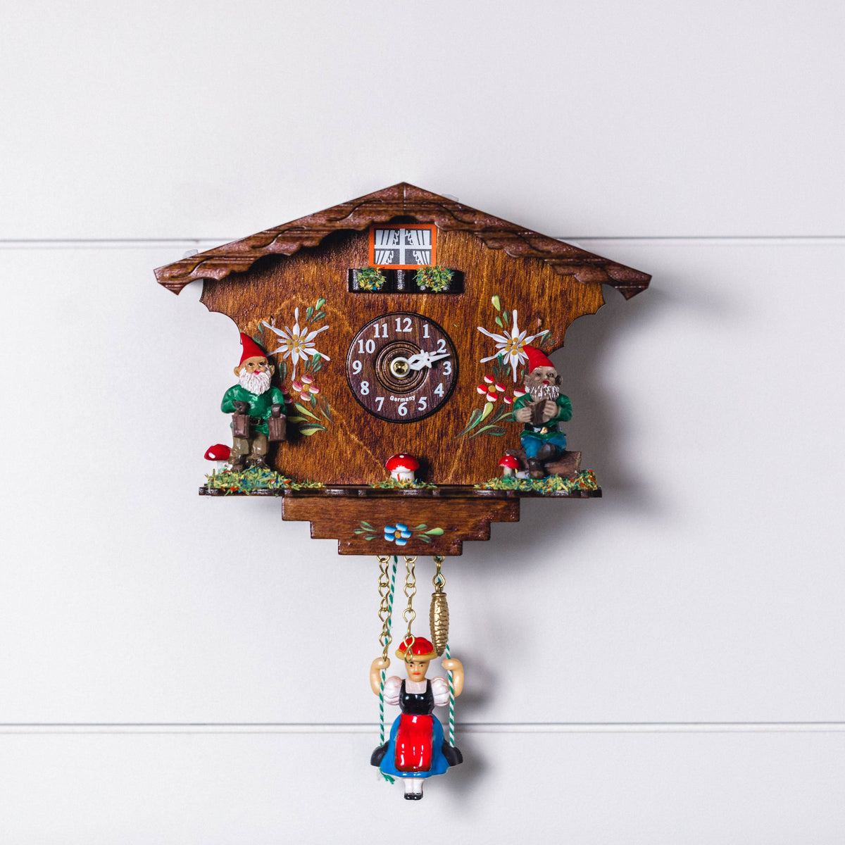 Hermle - Cuckoo Clock - Annaliesse