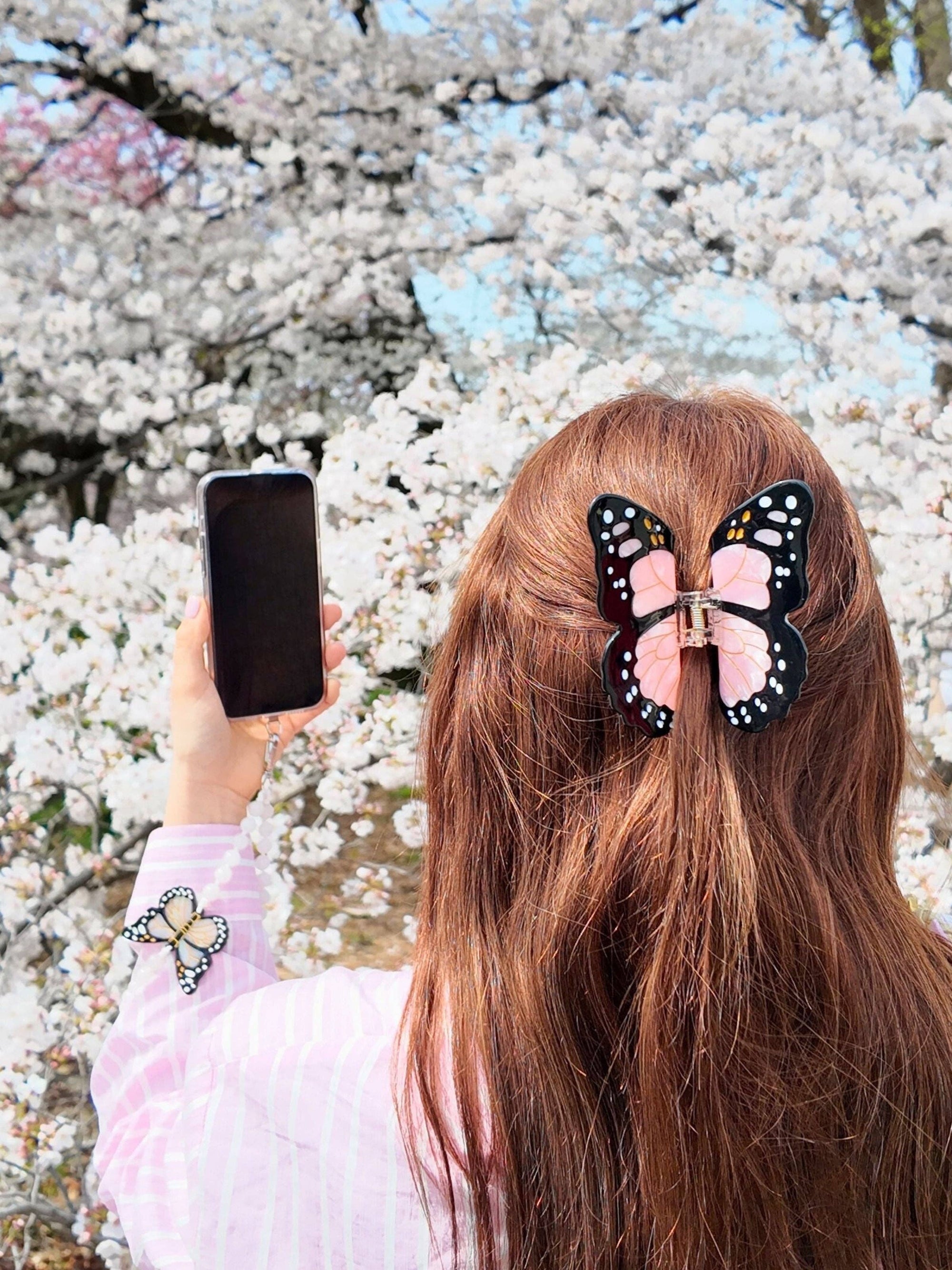 Solar Eclipse - Monarch Butterfly Claw Hair Clip: Lavender - Limited Edition