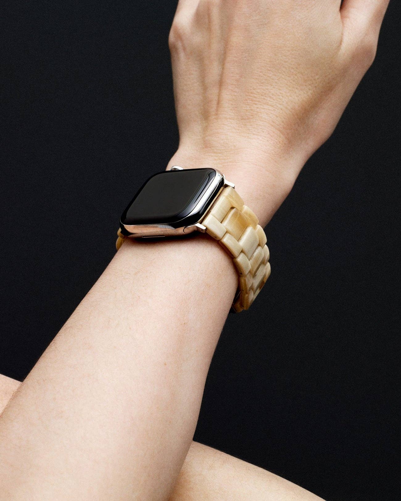 MACHETE - Apple Watch Band in Blonde Tortoise: Universal Fit / Black Hardware
