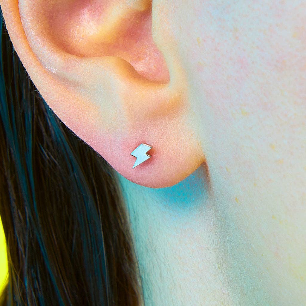 STUDIOCULT - Bolt Flat Back Earring