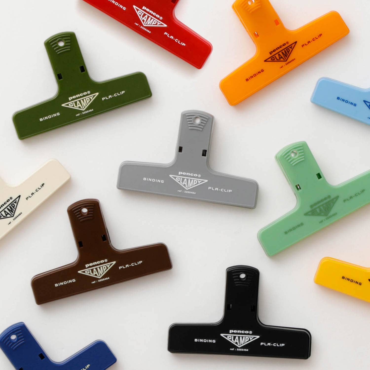 Penco - Plastic Clip - Clear Black
