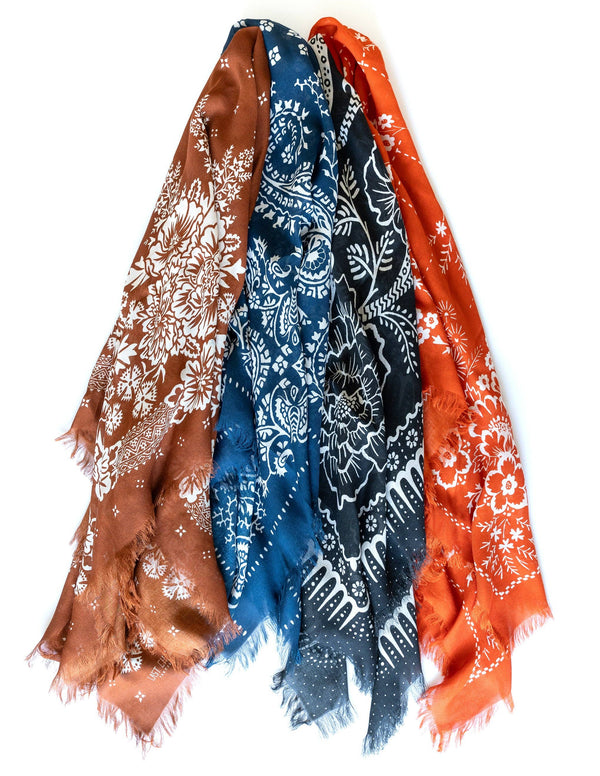 Oversize Fringe Bandana - Field in Chili