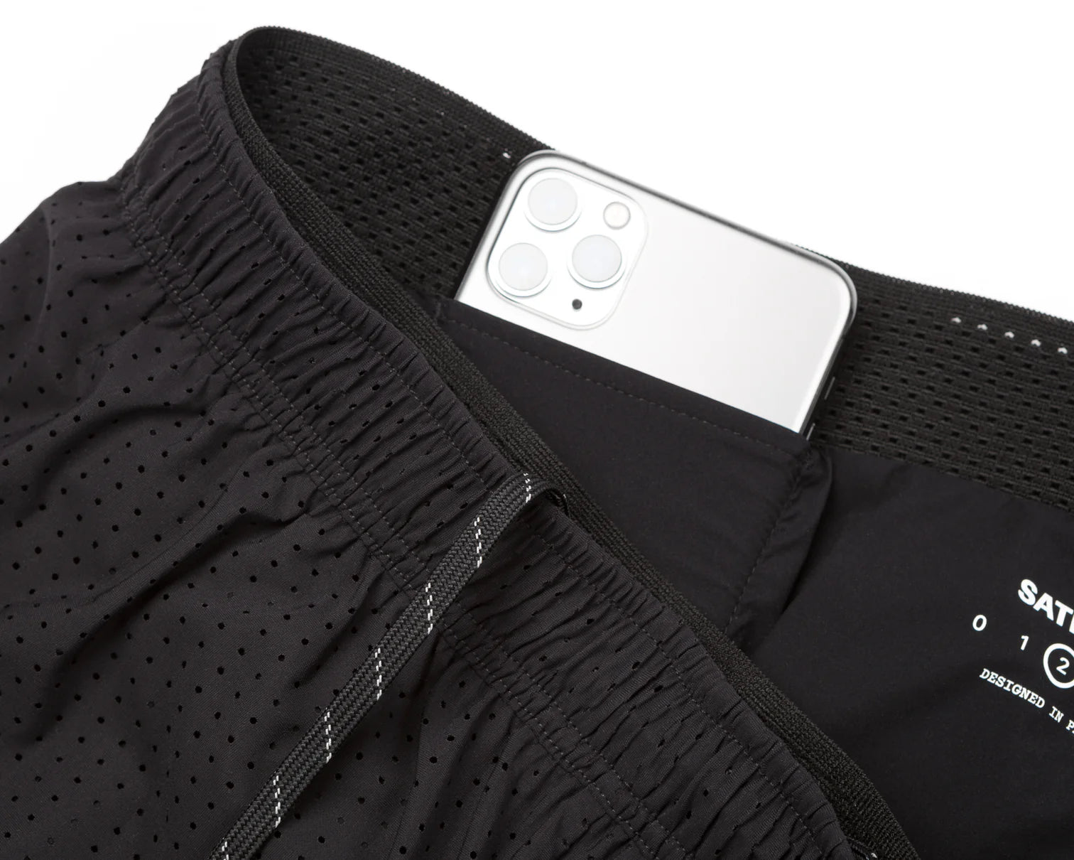 SATISFY - Space-O 2.5 Distance Shorts - Black