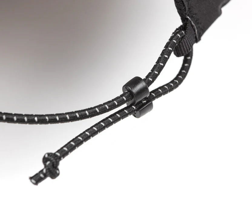 SATISFY - Pertex 3L Rain Cap - Black