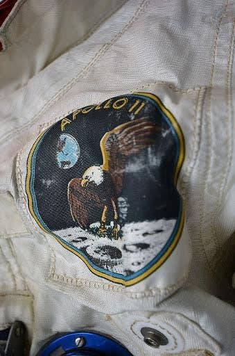 NASA Apollo 11 Beta Cloth Patch Insignia