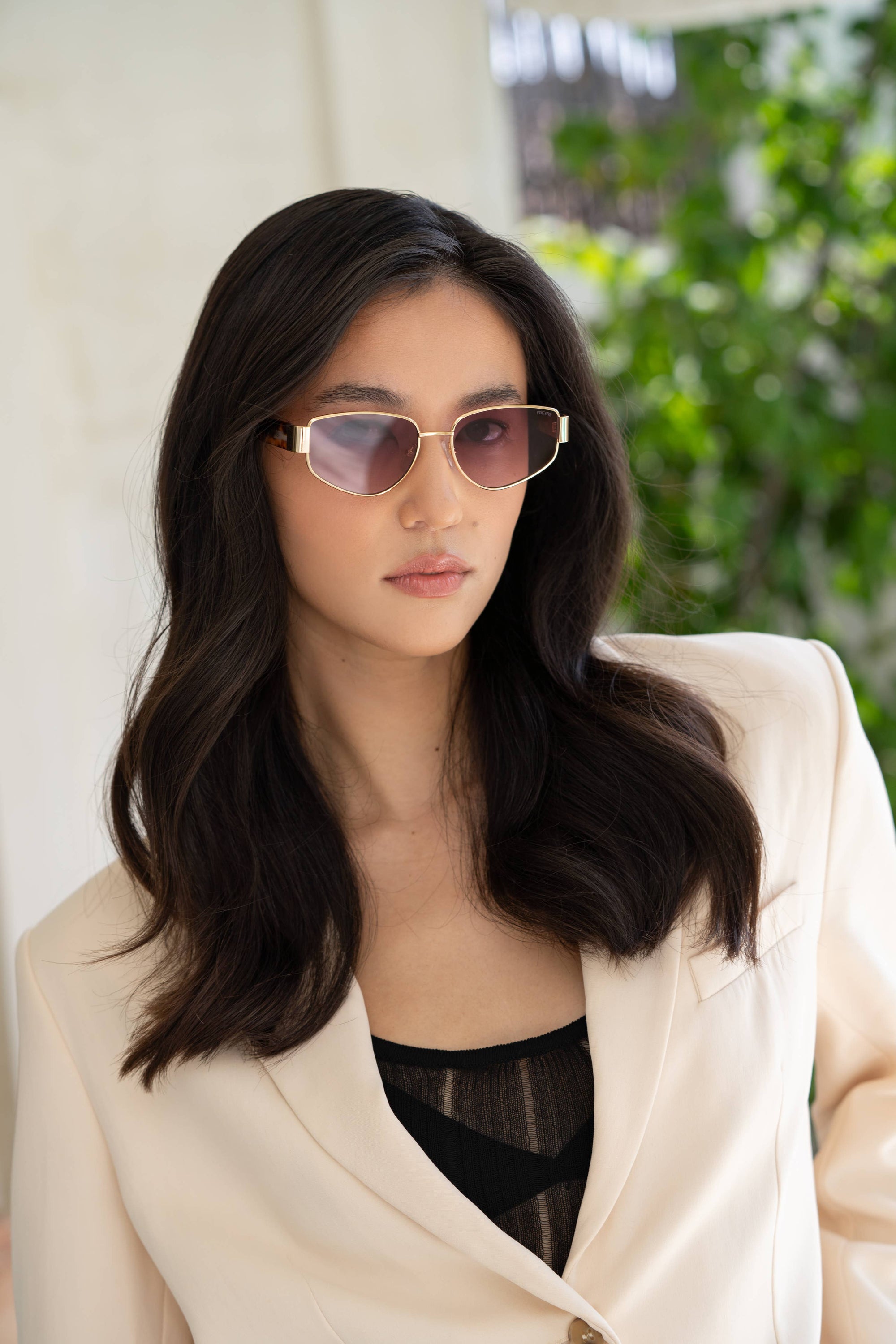 FREYRS - Delilah Sunglasses - Gold / Lavender