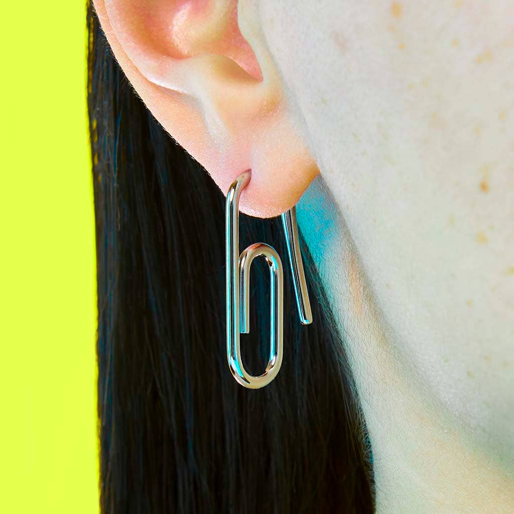 STUDIOCULT - Single Mini Paper Clip Earring - Silver