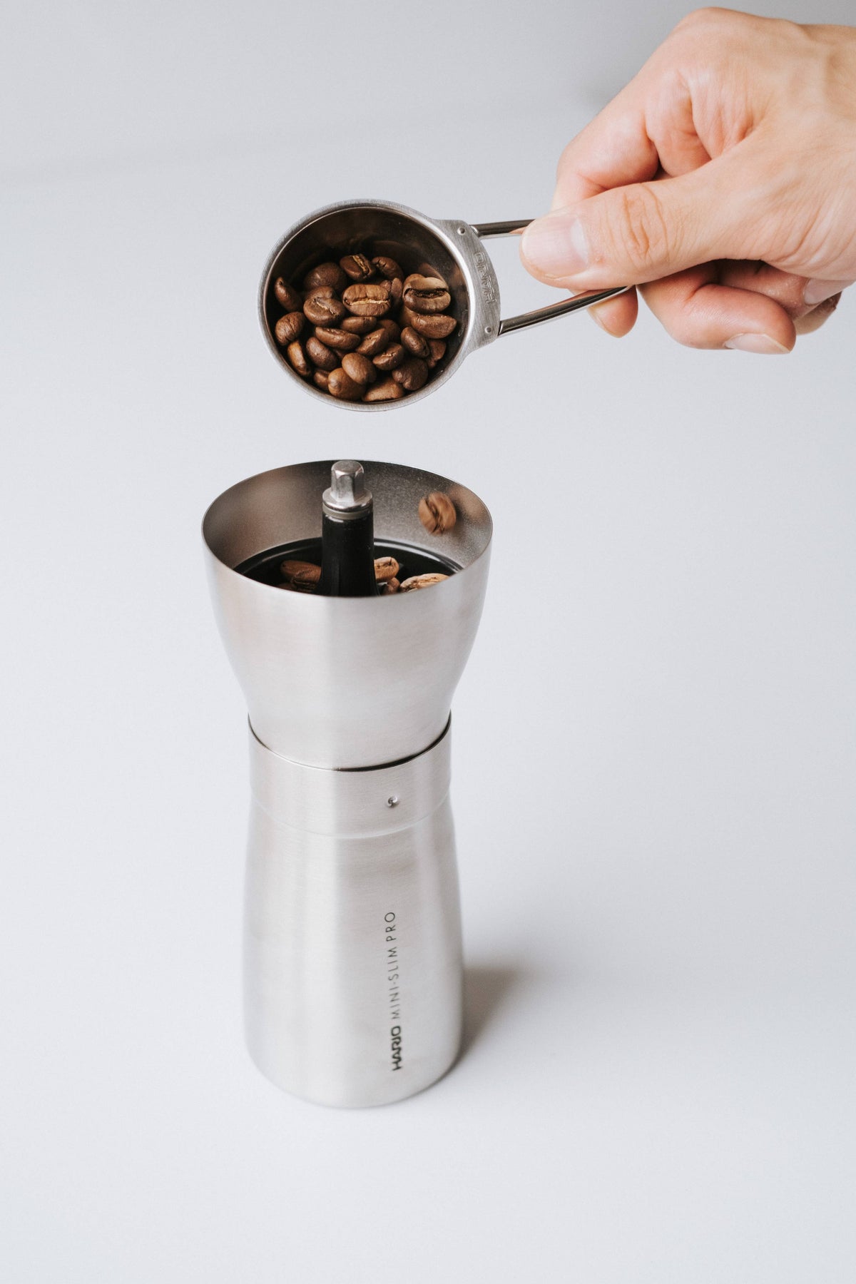 Hario - "Mini-Slim Pro" Ceramic Coffee Mill - Silver
