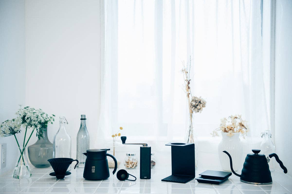 HARIO USA - V60 Metal Coffee Dripper 02: Matte Black