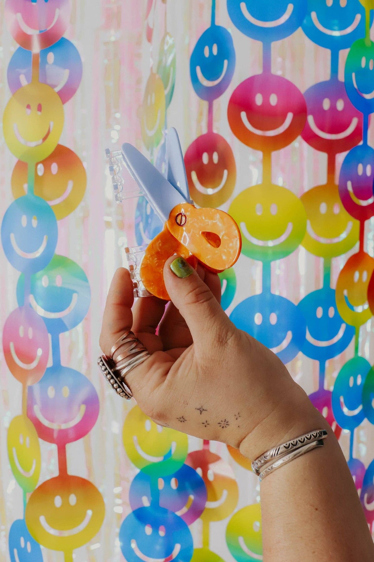 The Peach Fuzz - Scissors Hair Claw: Large