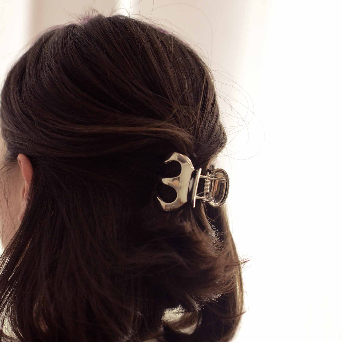 nar'sha - Metal Hair Claw Clip - Silver