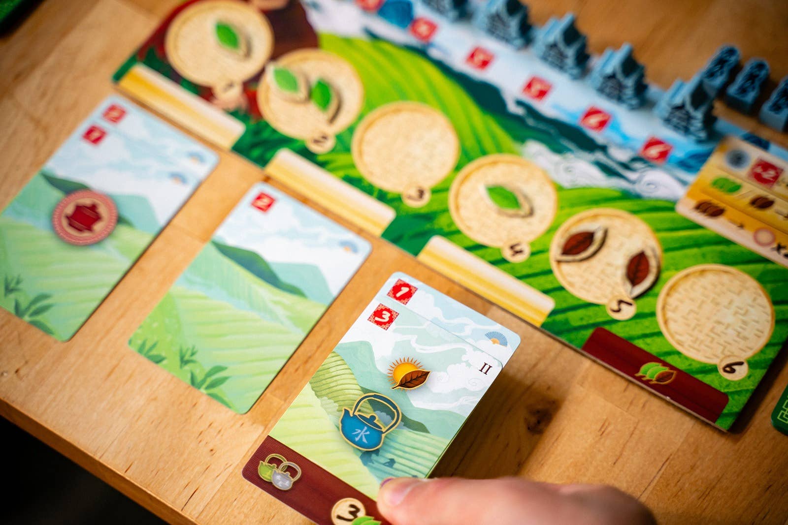 Capstone Games - Tea Garden: Base Game / 2, 3, 4 / 90 minutes