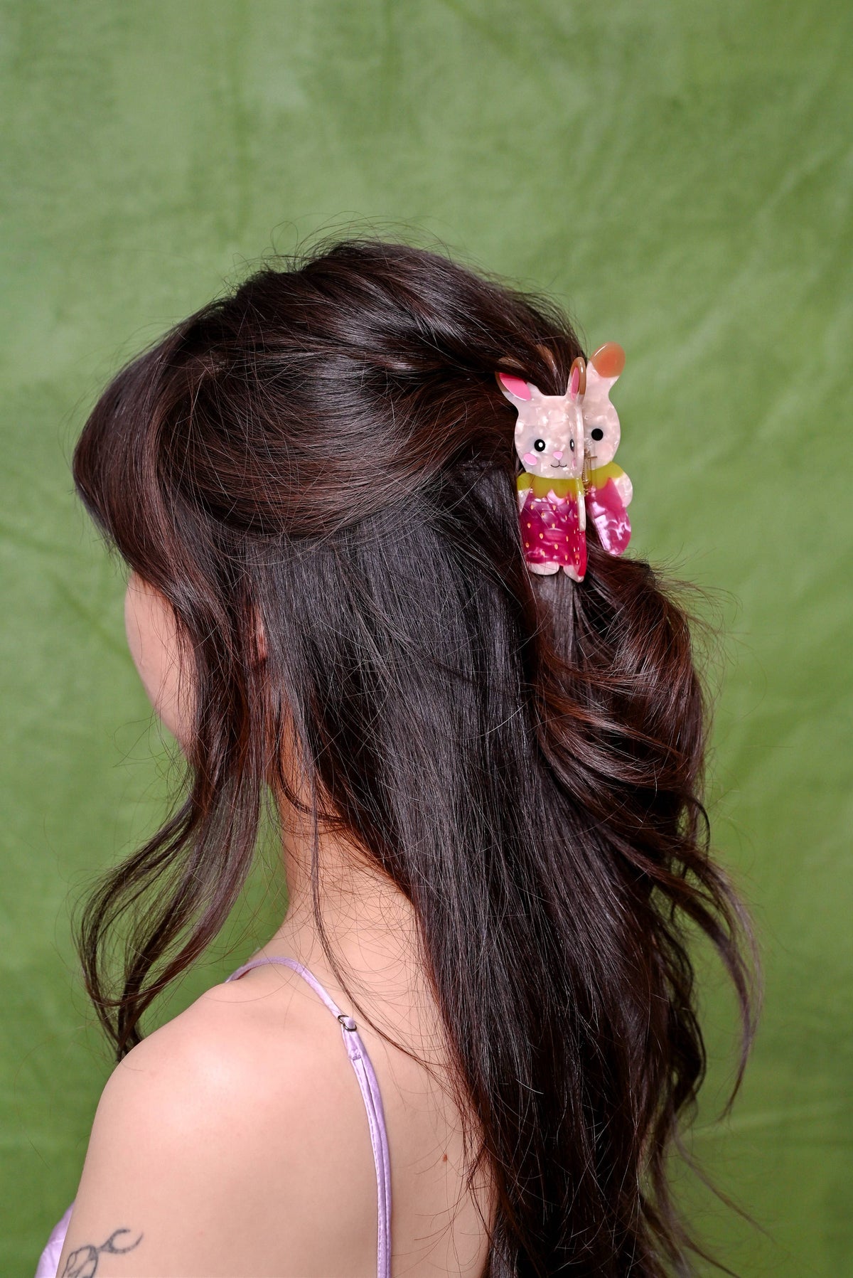 Not Picasso - Strawbunny Hair Claw