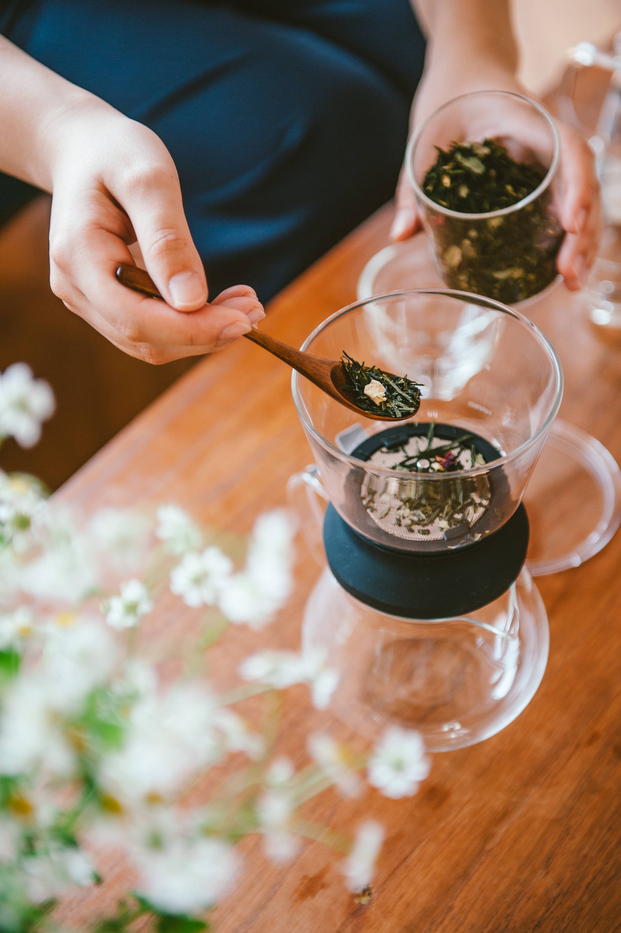 Hario - Largo Tea Dripper Stand Set - 800 mL