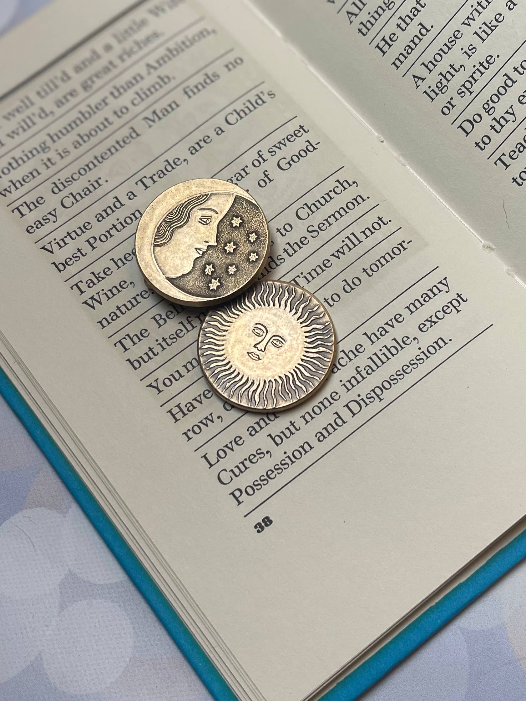 Illimat Card Game - Syzygy Coin