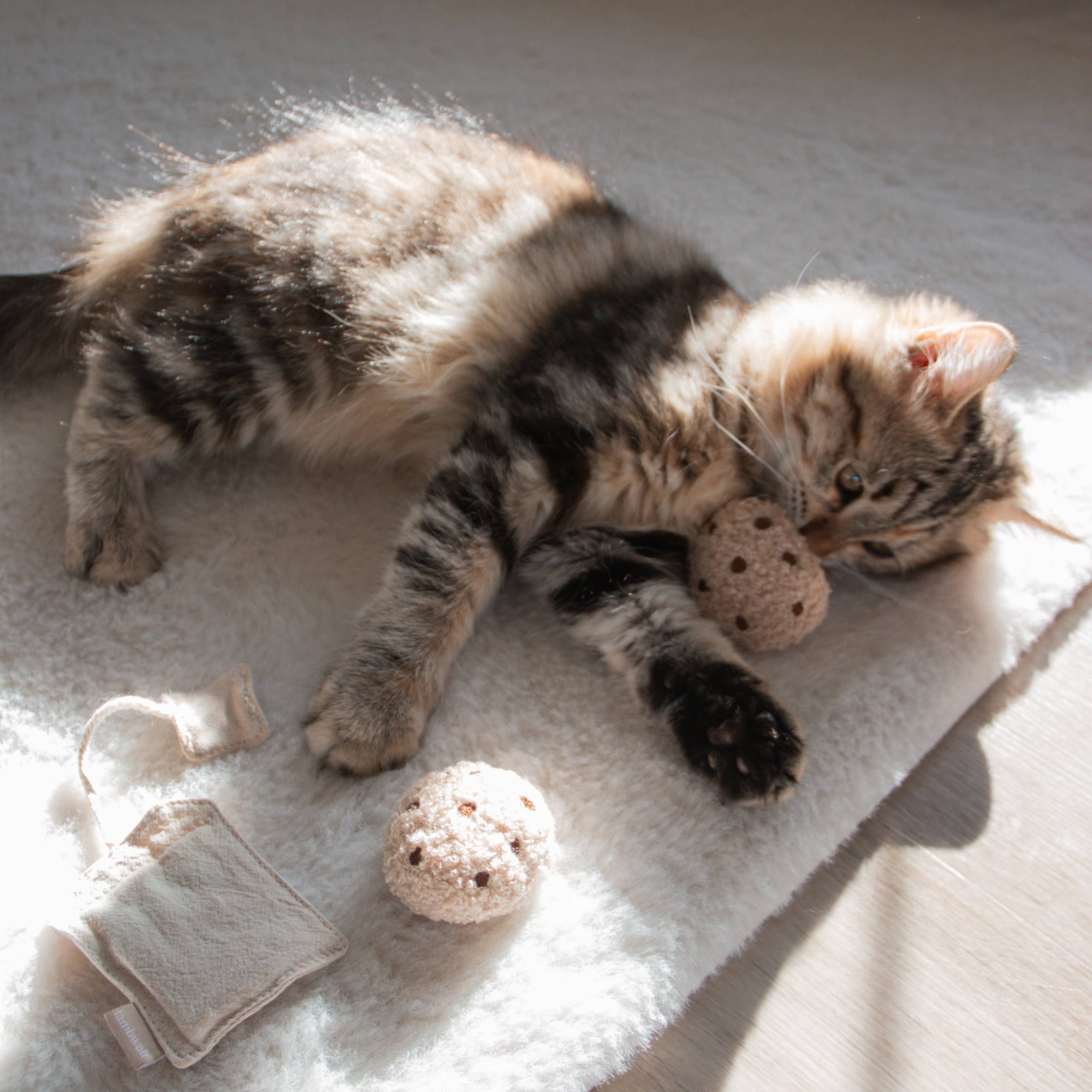 Lambwolf Collective - Catnip Cat Toy - Kitty Tea Time