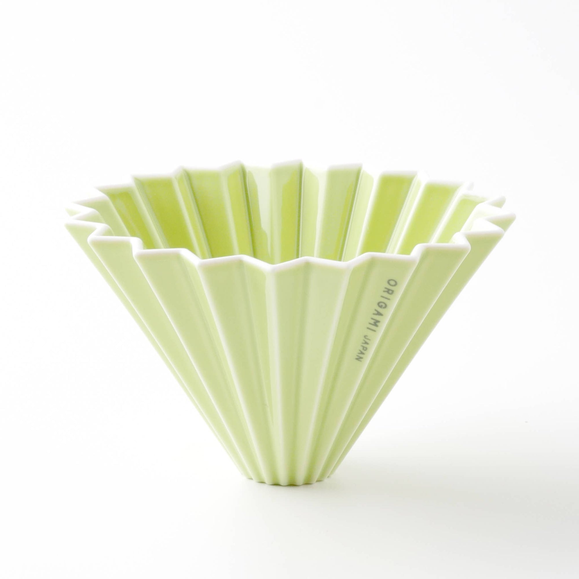 Origami - Pour Over Coffee Dripper - Porcelain M - Purple