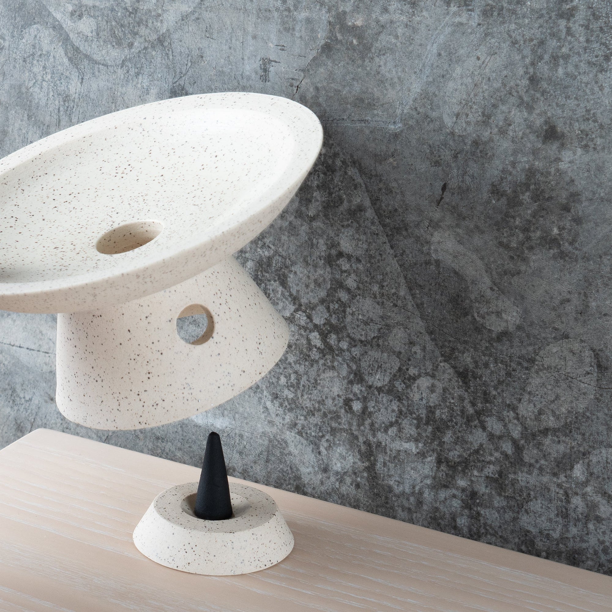 Ritual Object - Micro Incense Burner - White/Black Sand