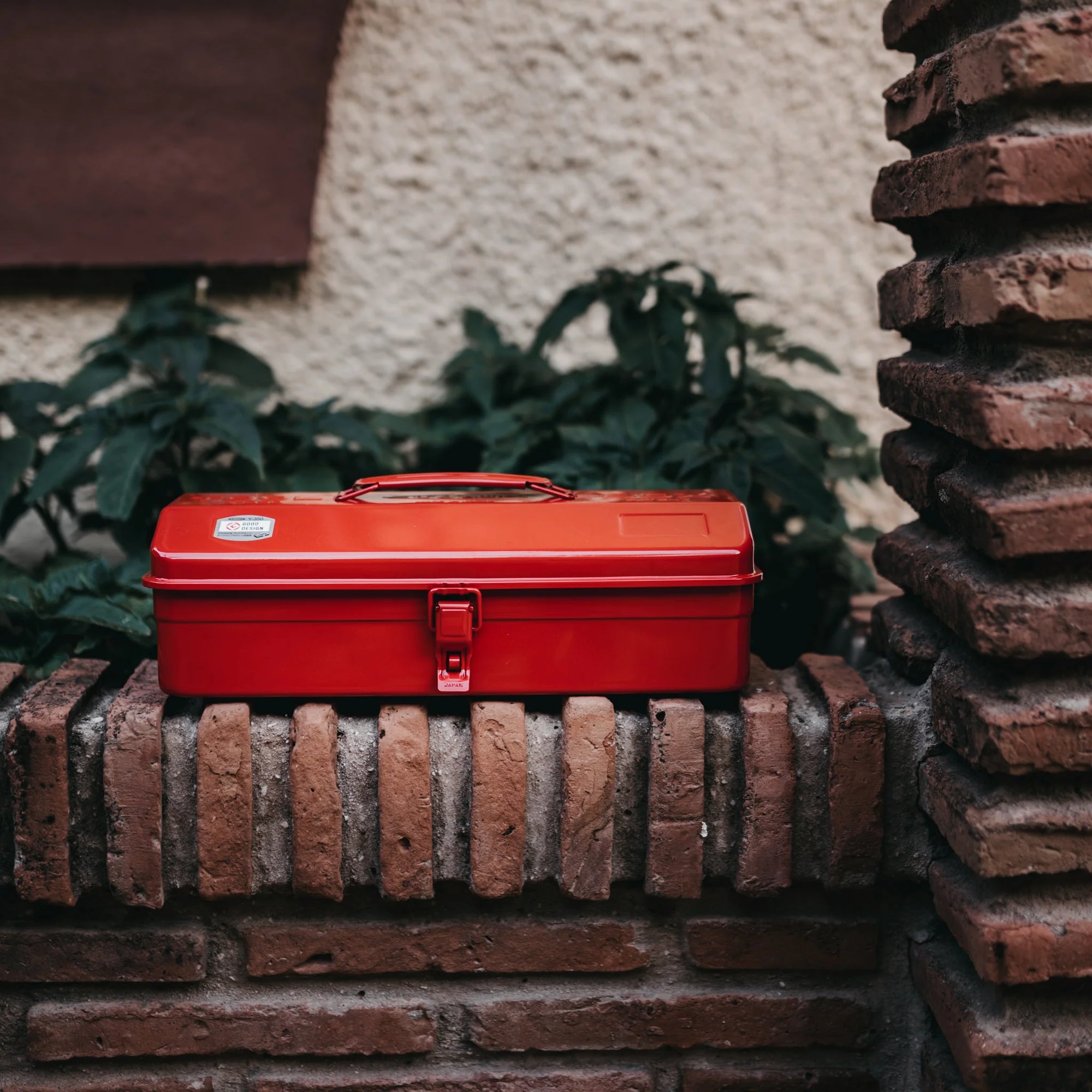 Toyo - Steel Tool Box Y-350 - Red