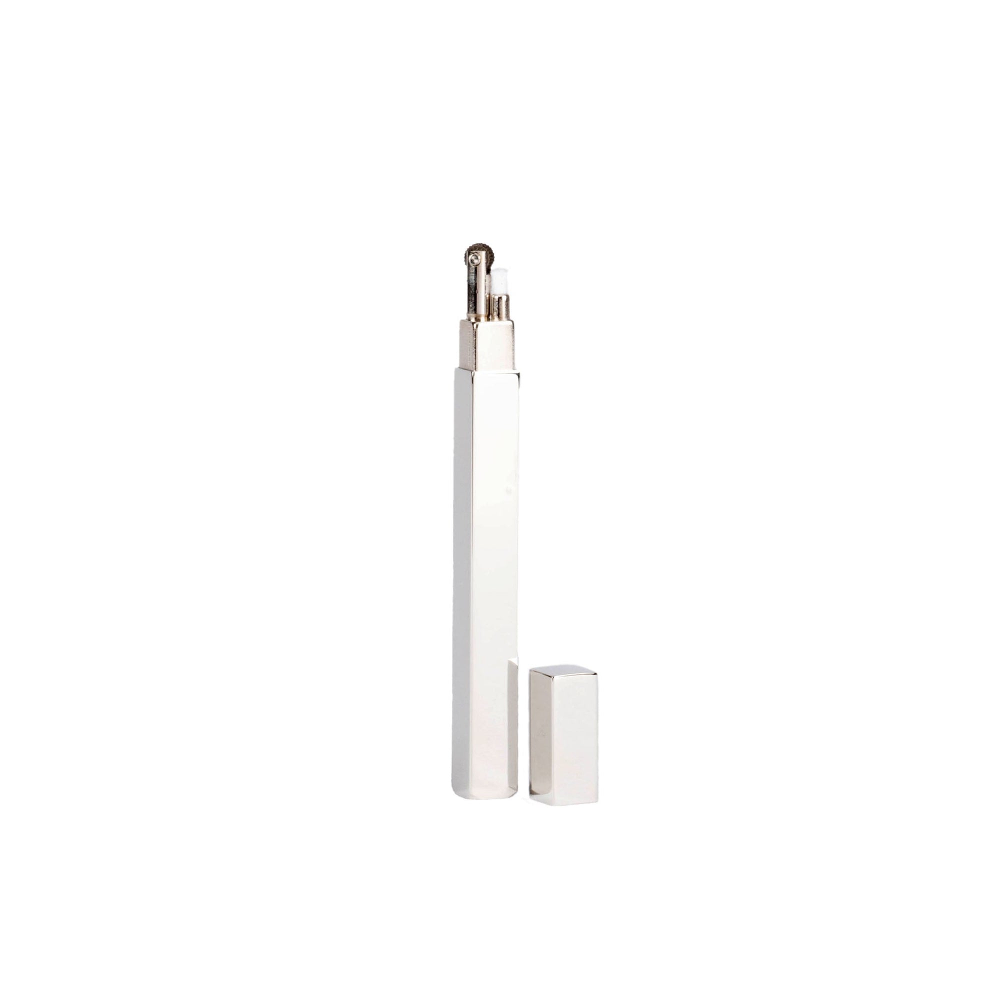 Tsubota Pearl - Queue Lighter - Silver