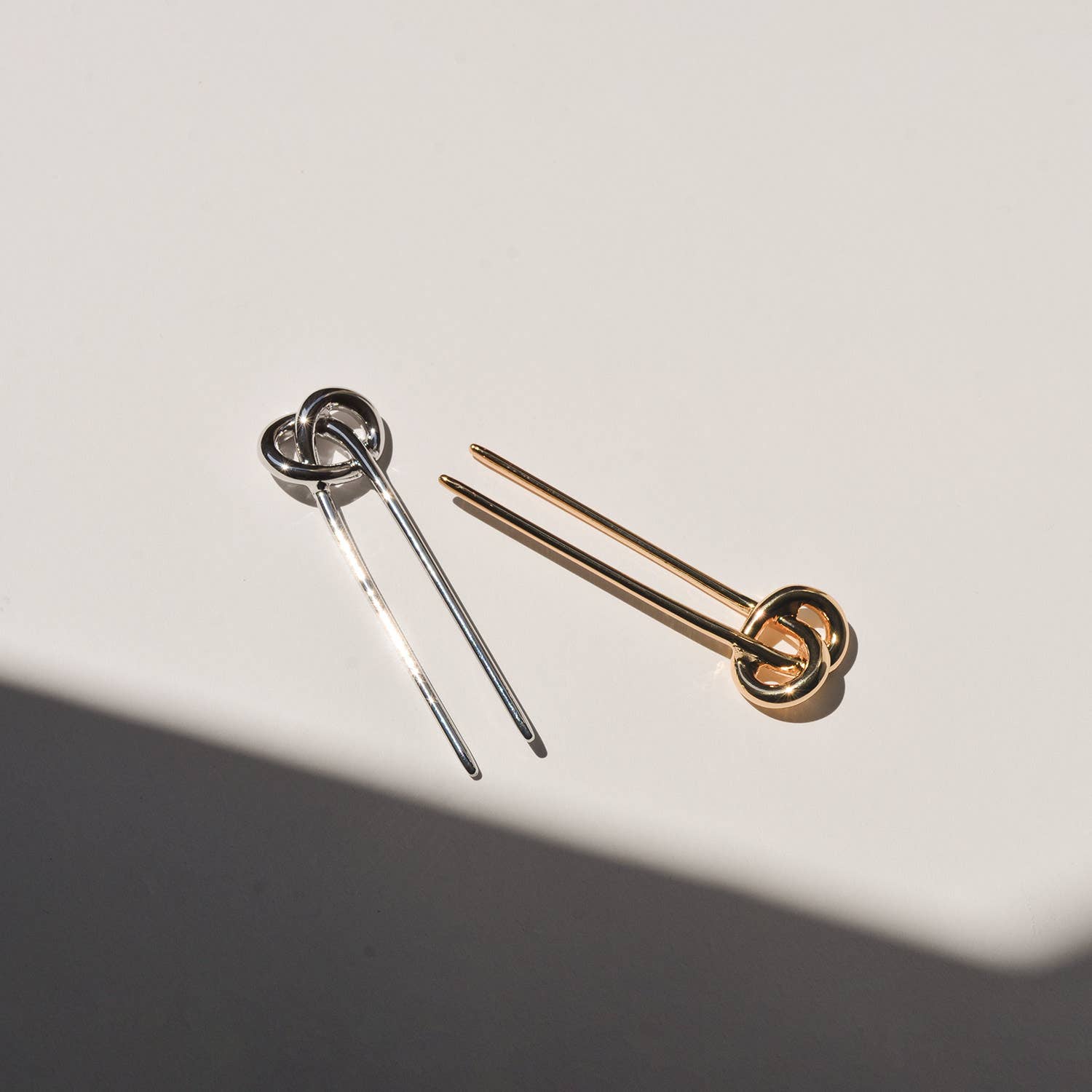 nar'sha - Knot-shaped Hair Stick - Silver